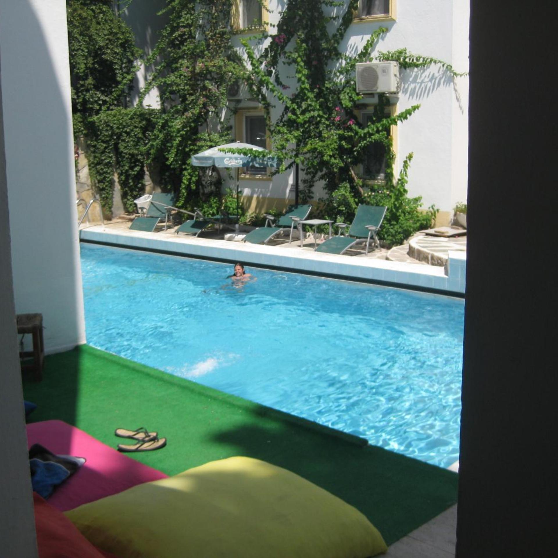 Bircan Hotel 47/56
