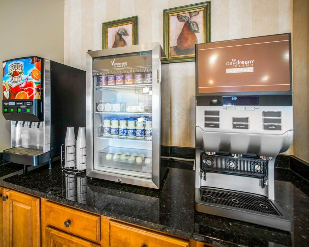 Sleep Inn & Suites Washington near Peoria 31/45