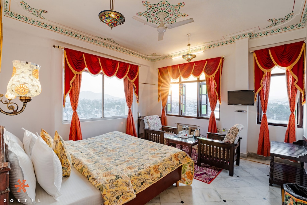 Zostel Udaipur 16/49