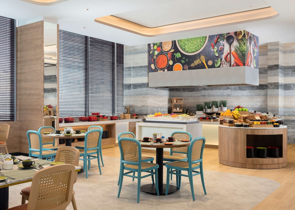 Hilton Garden Inn Jakarta Taman Palem 47/63