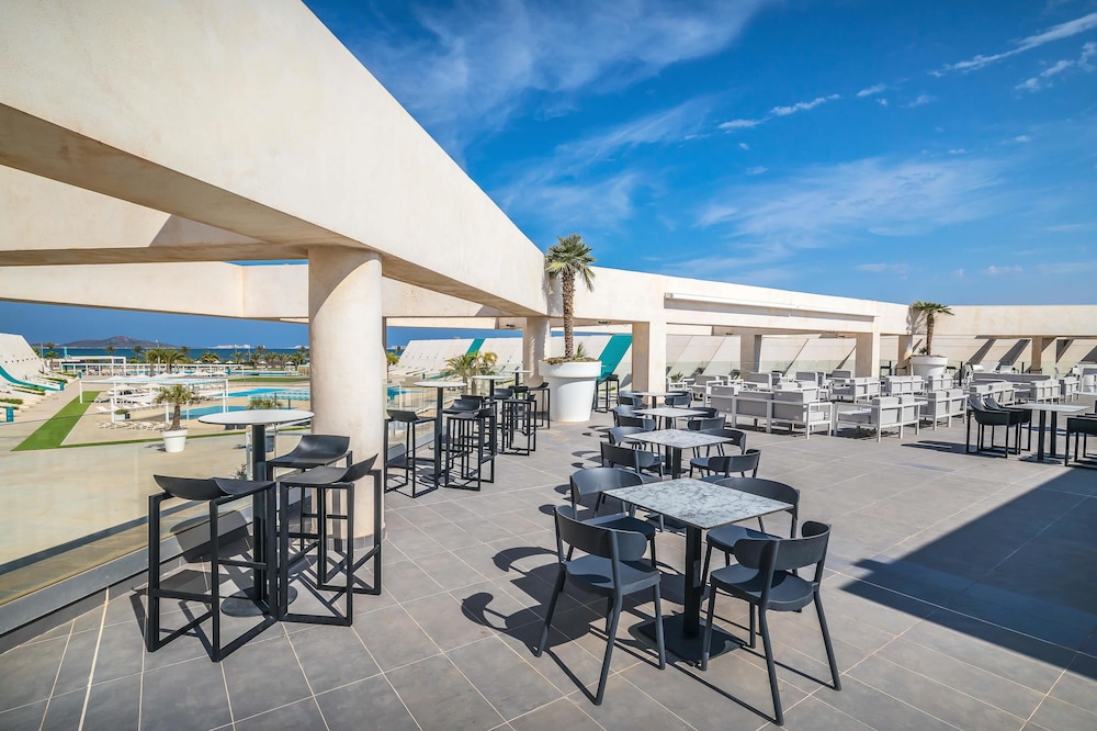 Occidental Mar Menor 48/62