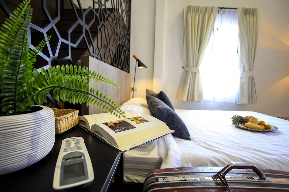 Siam Nitra Boutique Hotel 64/76