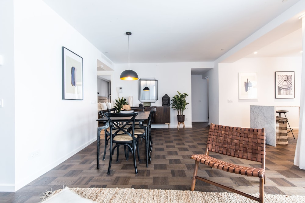 Terreno Studios 26/42