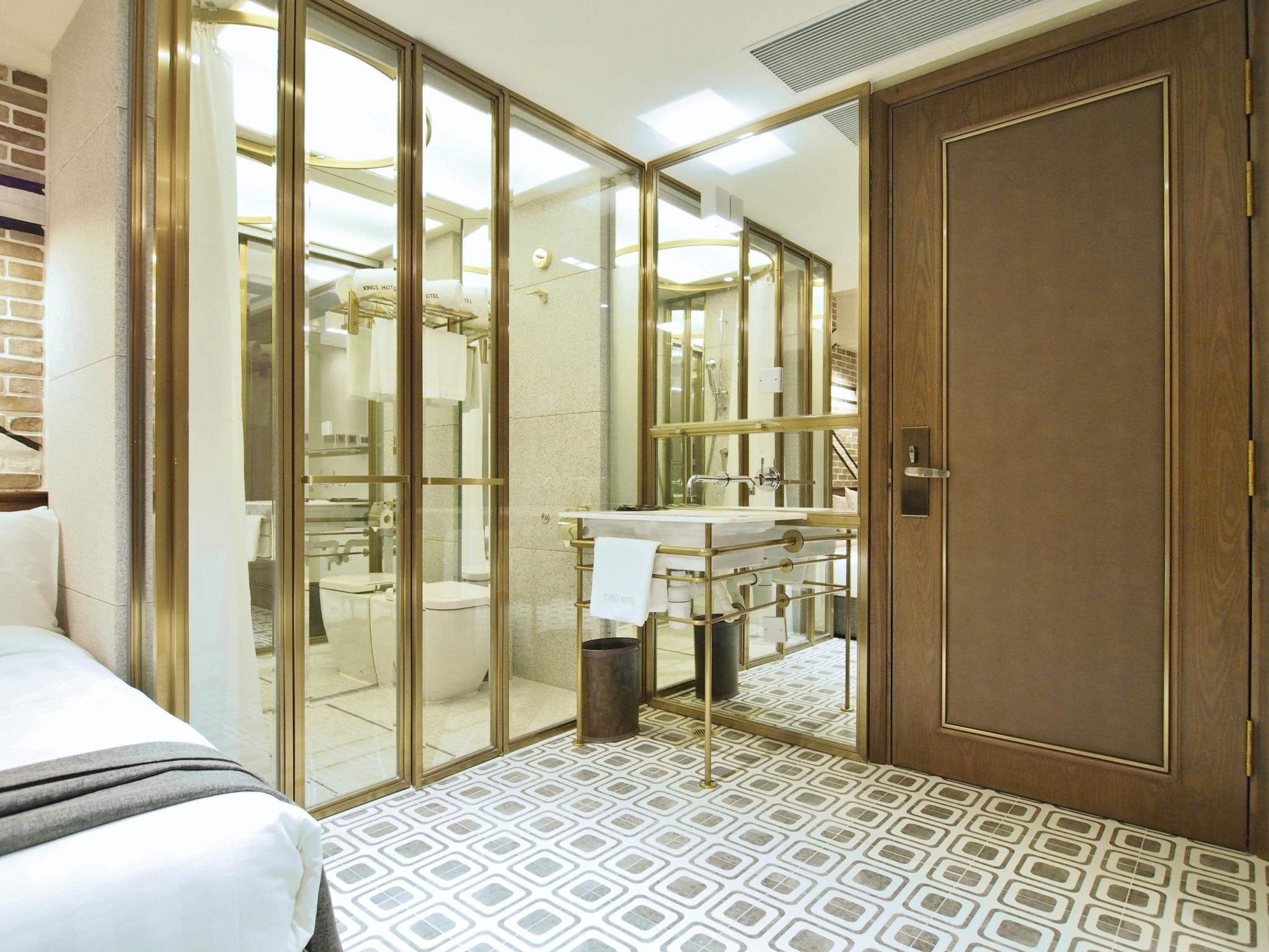 Style, Double Bed