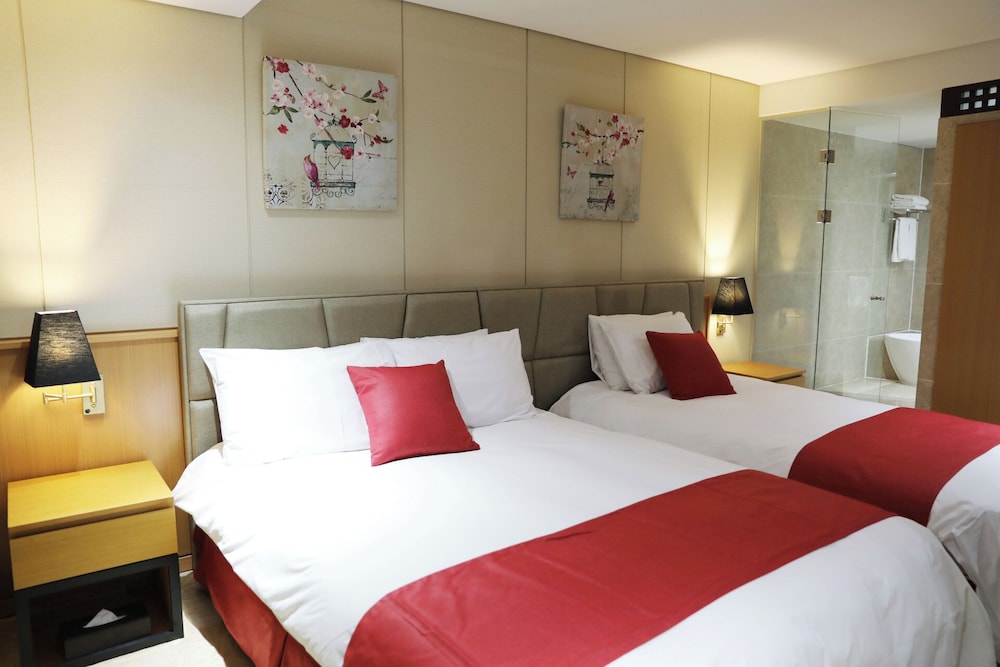 Ramada by Wyndham Jeju Hamdeok 27/70