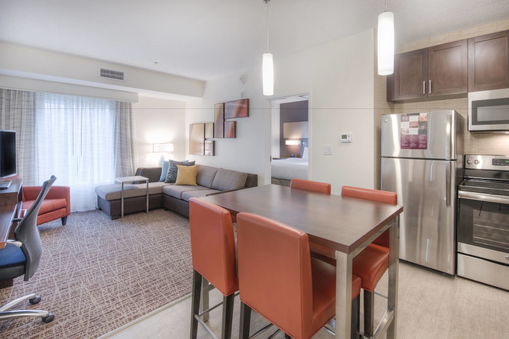 Residence Inn Charlotte Airport 36/40
