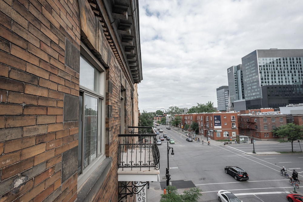 Hotel Le Roberval 42/46
