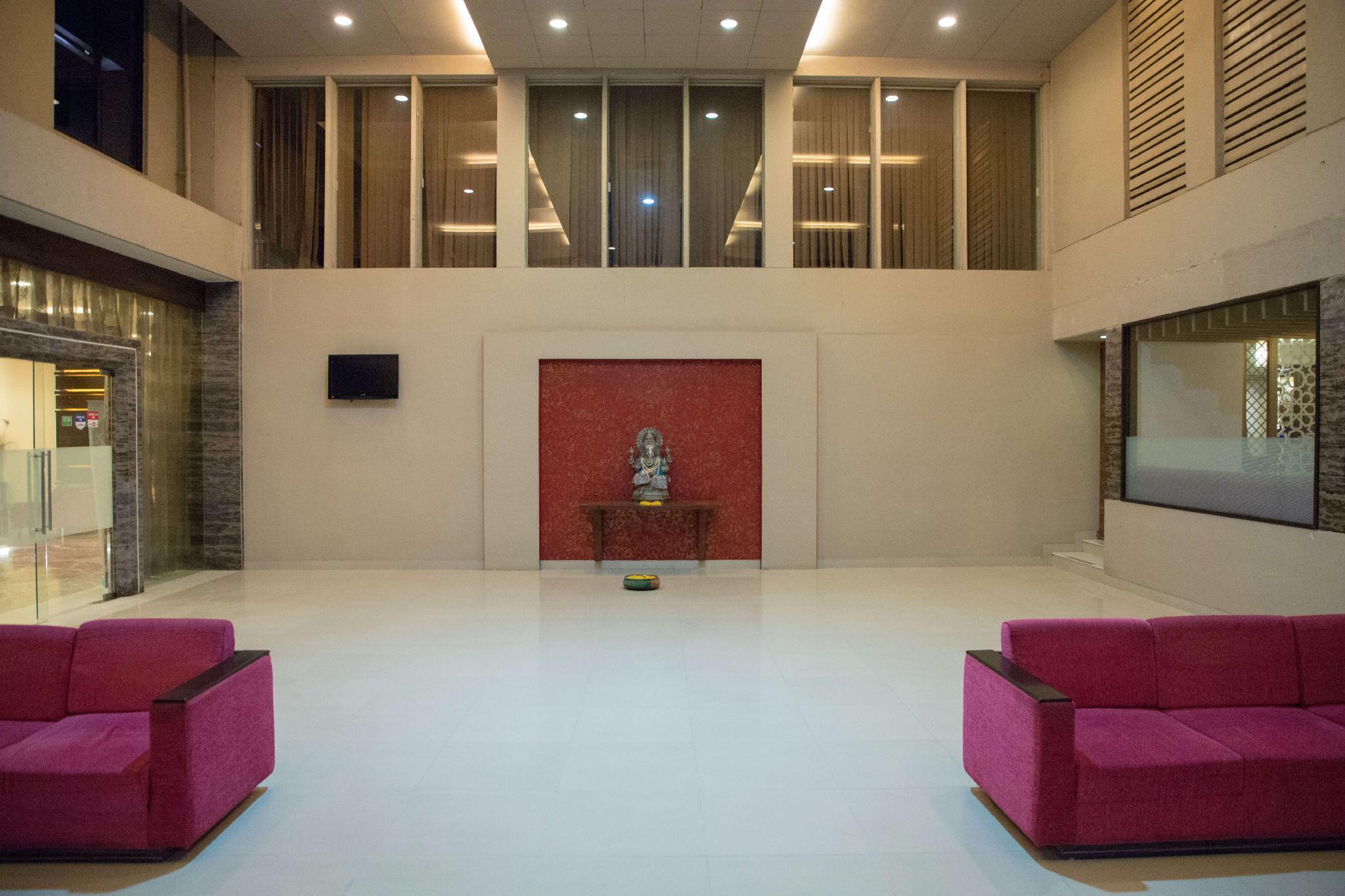 TREATOTEL HOTEL 17/23