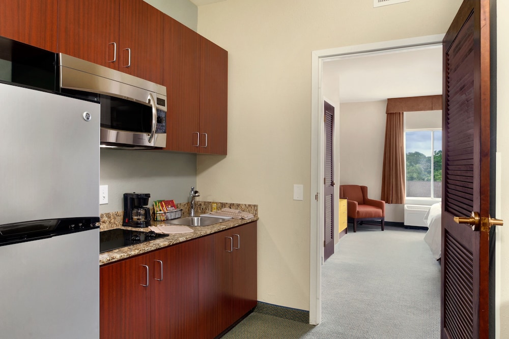 Hawthorn Suites By Wyndham College Station 47/60