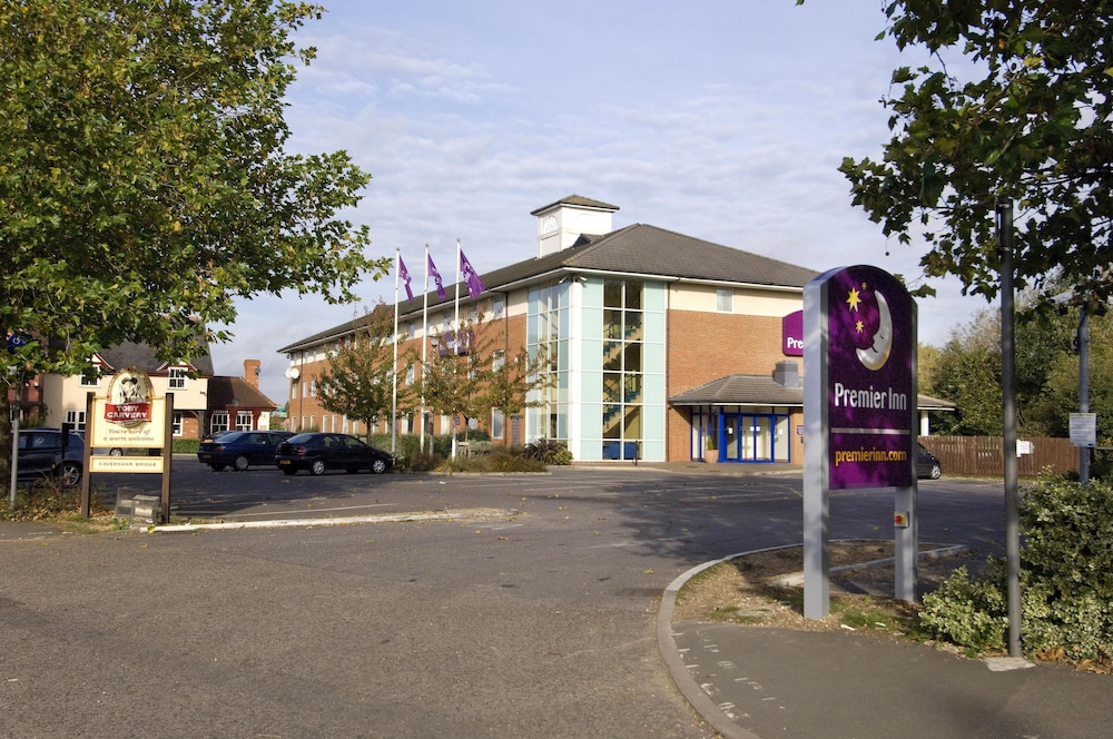 Premier Inn Reading (Caversham Bridge) 23/29