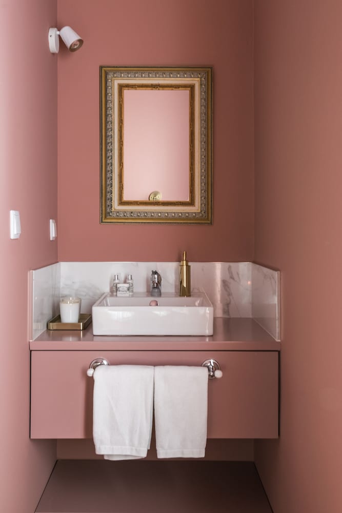 Villa Camelia Boutique House 48/50