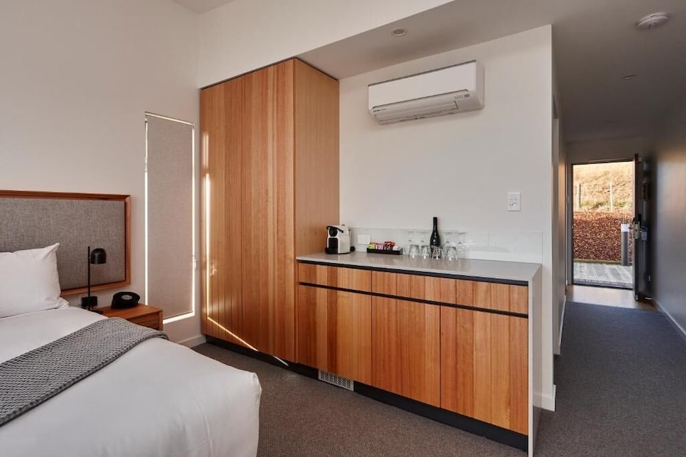 Rosevears Hotel 9/50