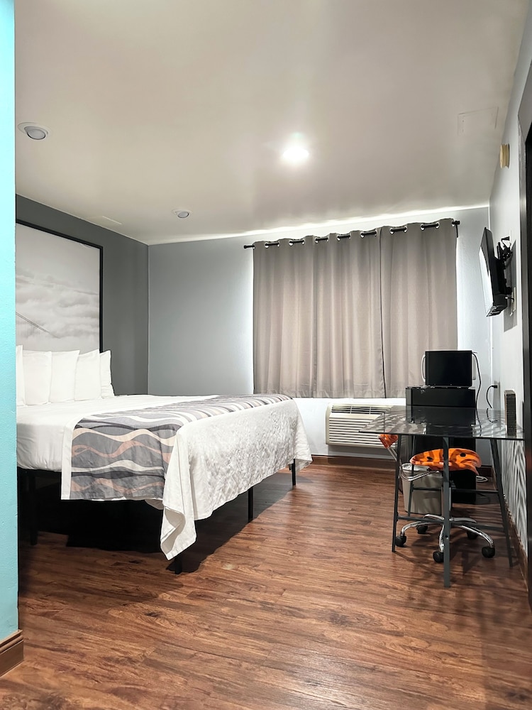 Valued Stay Madison 23/42