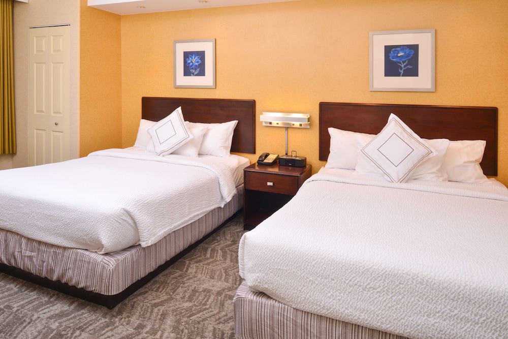Springhill Suites Pittsburgh Mills 13/43