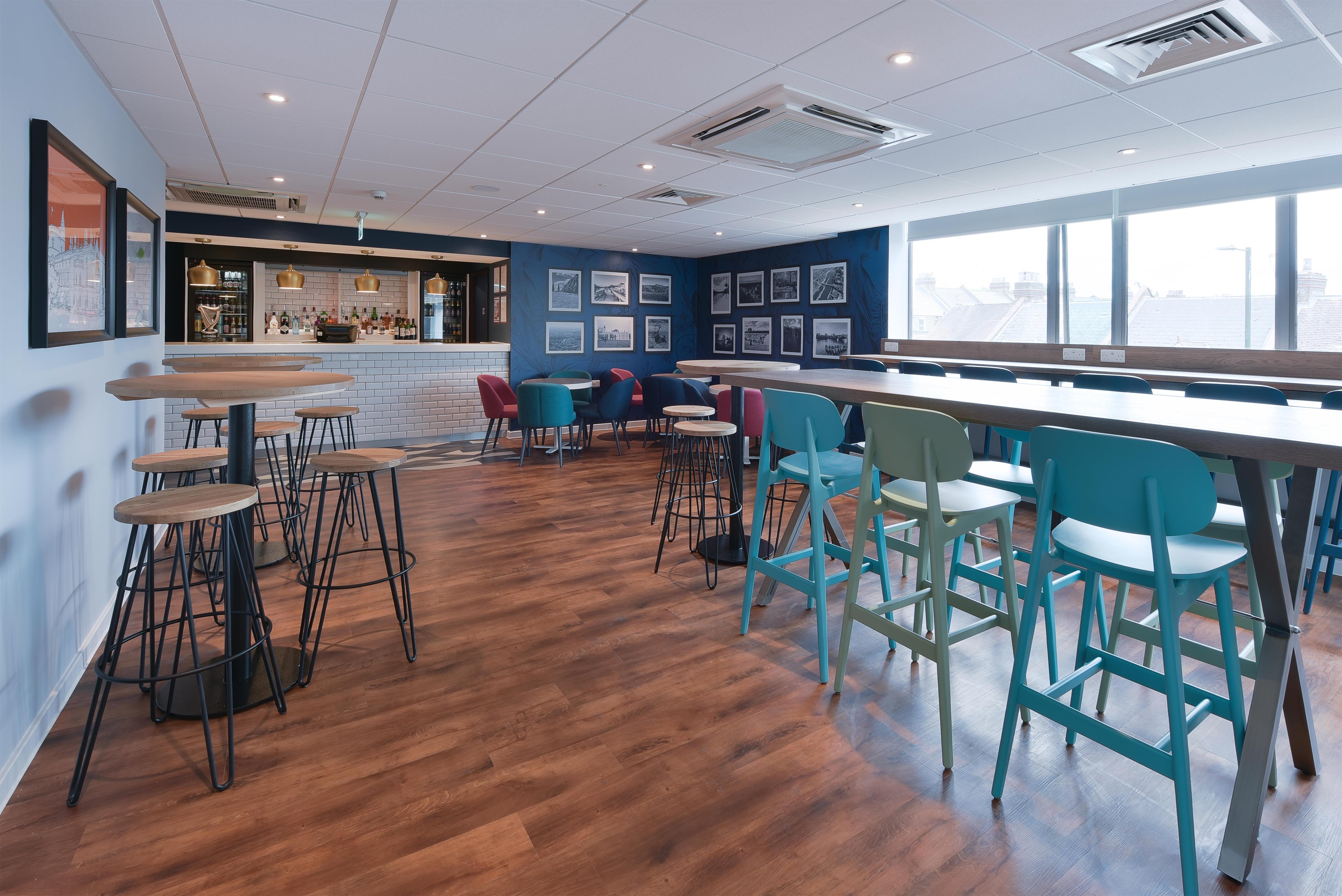 Travelodge London Teddington 25/31