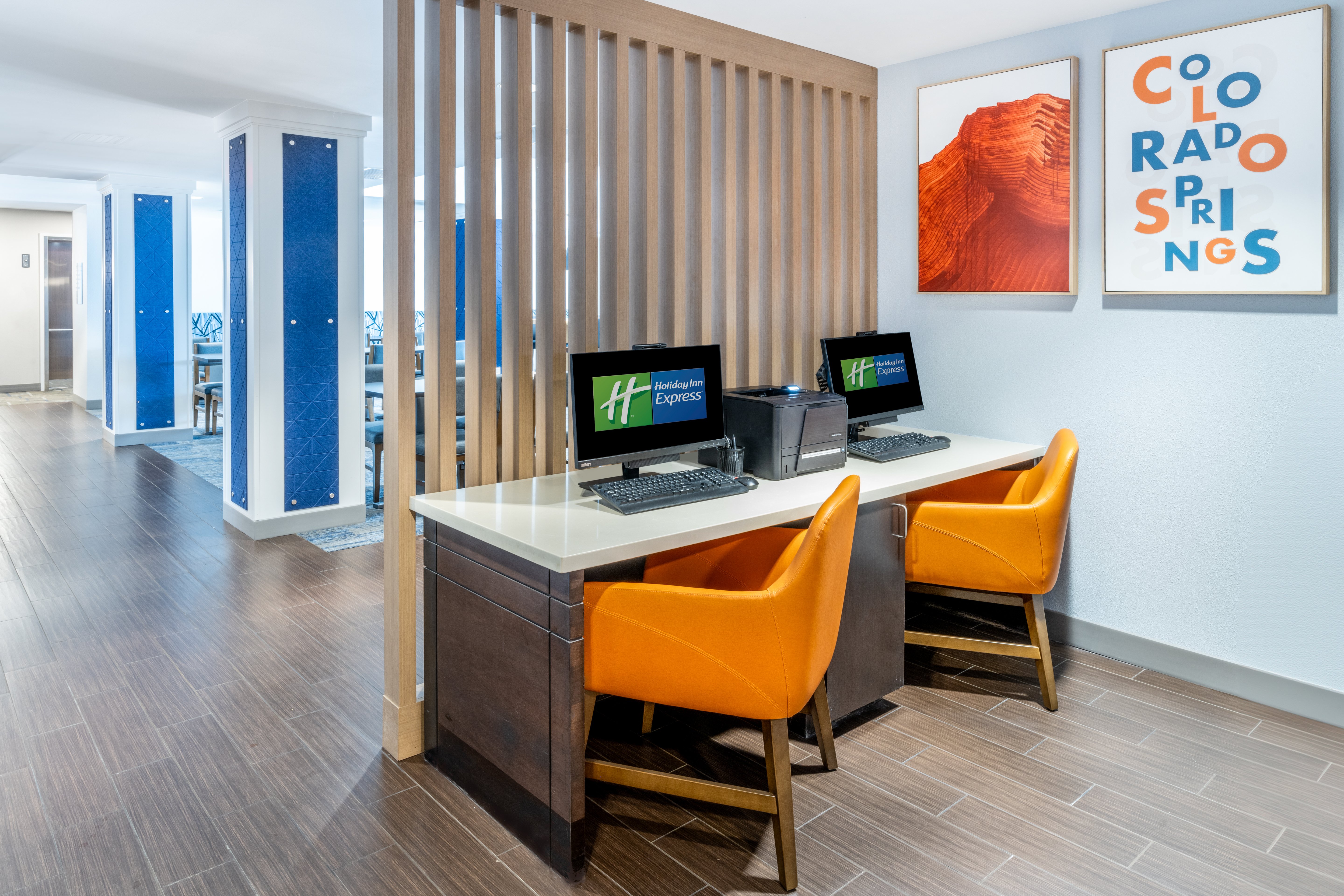 Holiday Inn Express Suites Colorado Springs First Main 23/28