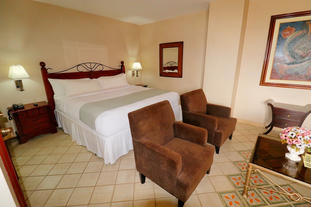 Hotel Plaza Del General 9/37