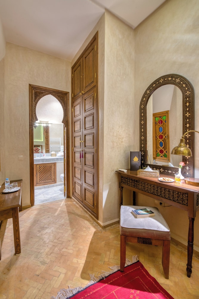 Le palais Tara and Spa 48/50