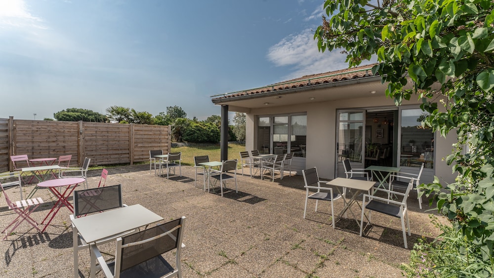 Hotel Inn Design La Rochelle Resto Novo 57/61