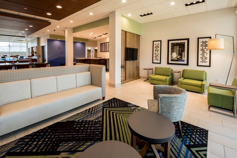HOLIDAY INN EXPRESS NORTH AUGUSTA 12/55