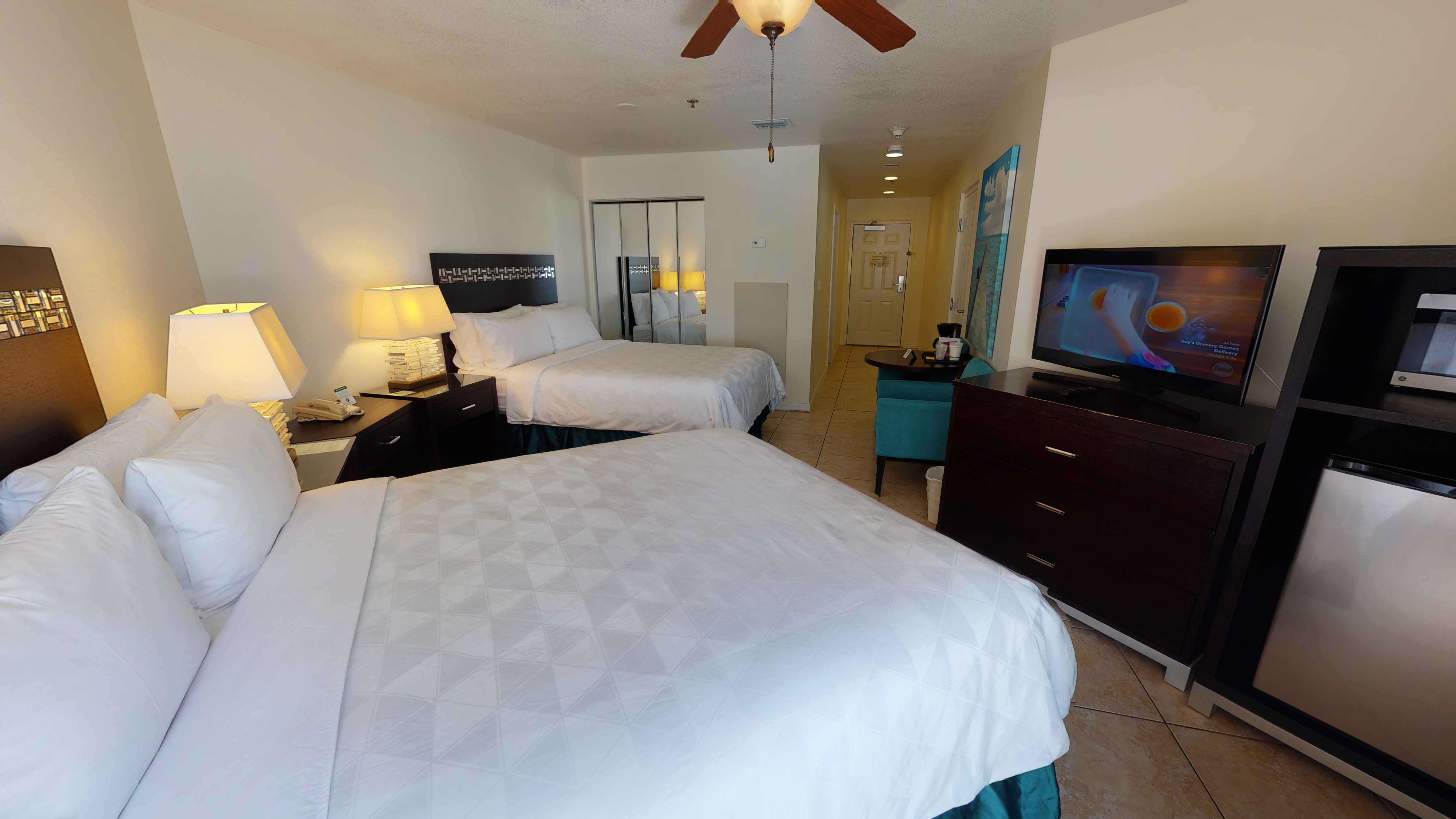 Holiday Inn Resort Grand Cayman, an IHG Hotel 25/78