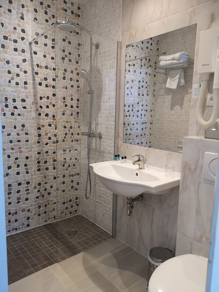 Boreal Hotel 49/50