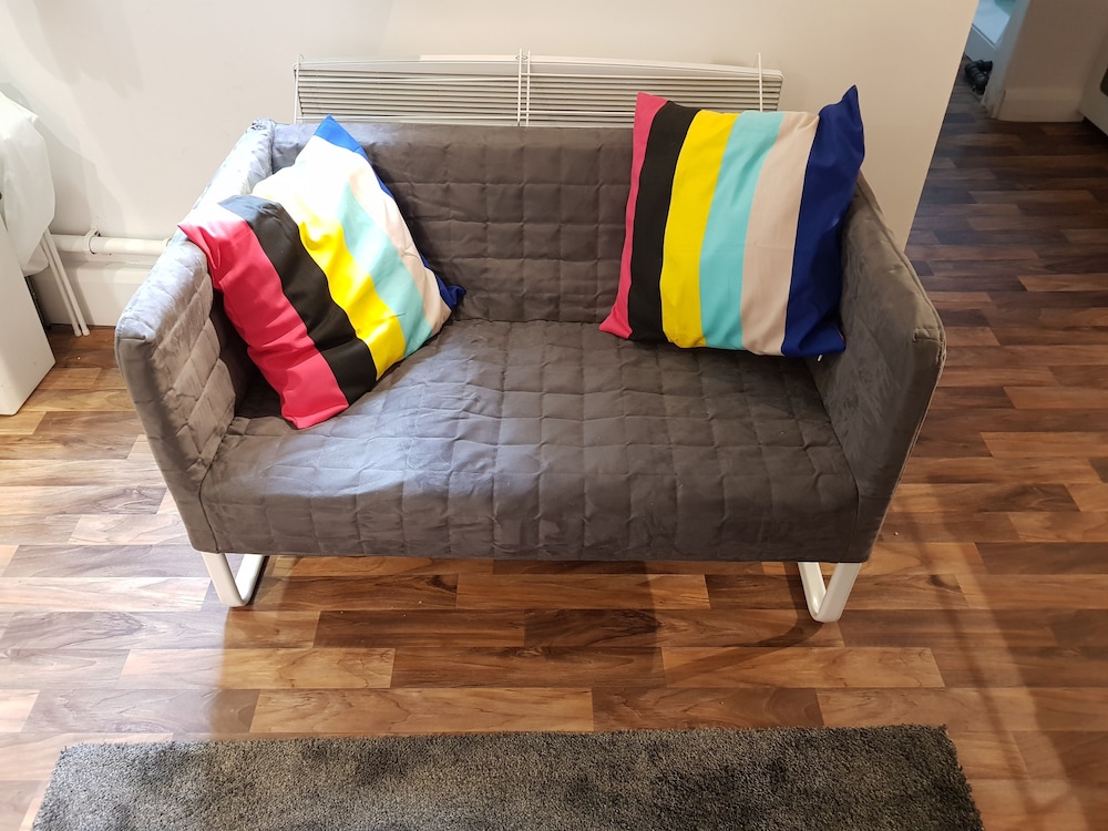 Quality Accommodation 14/50