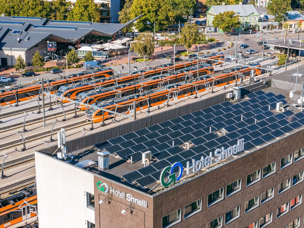Go Hotel Shnelli 4/63