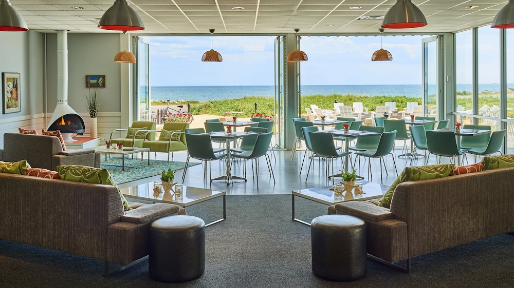 Harbor Hotel Provincetown 34/50