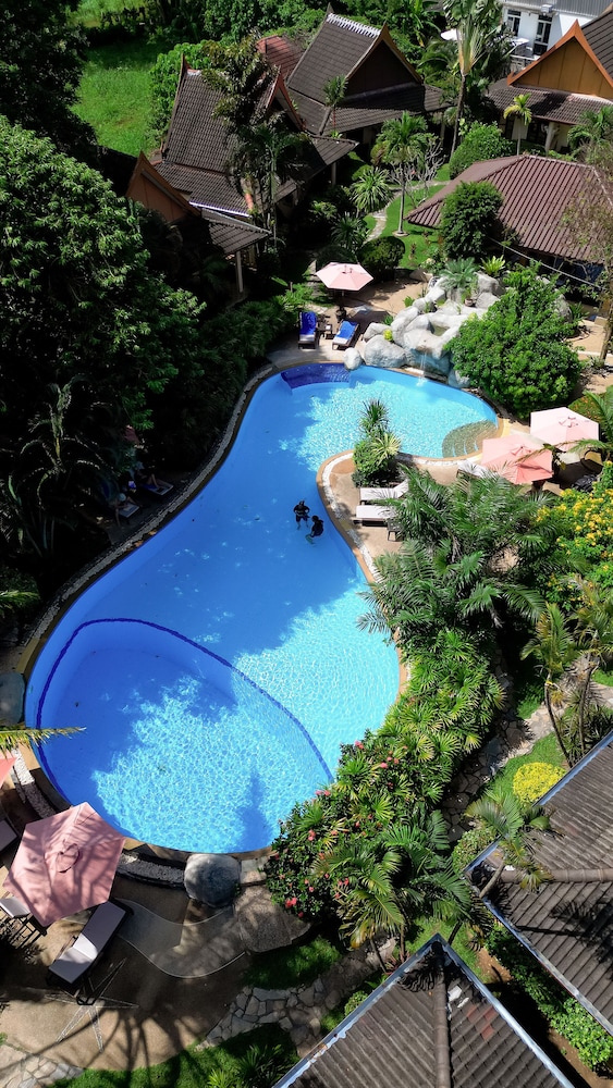 Palm Garden Resort 54/66