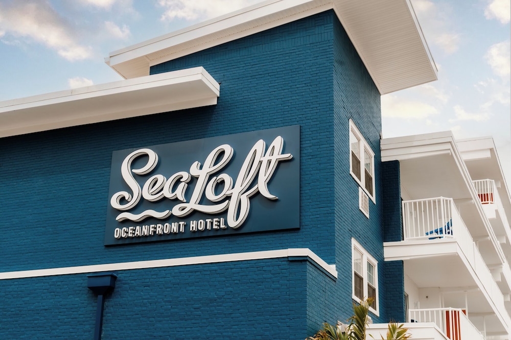 Atlantic OceanFront Inn 2/58