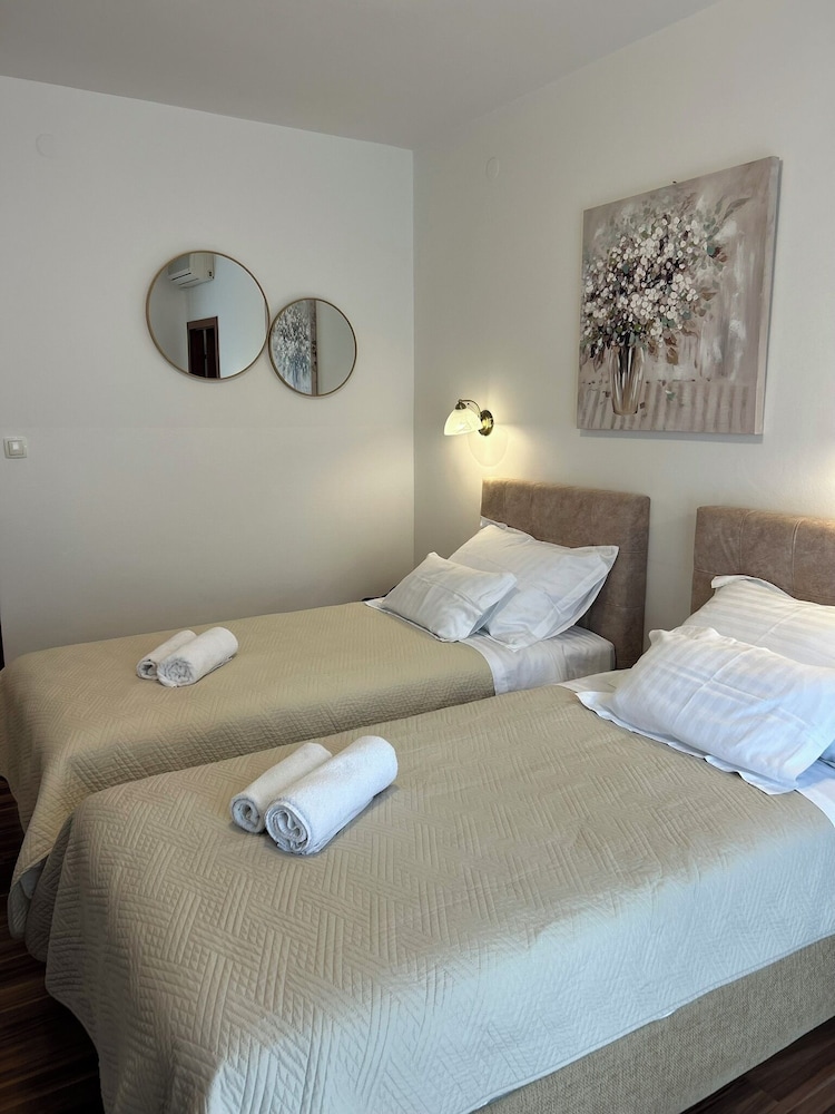 Hotel Vila Tina 11/50