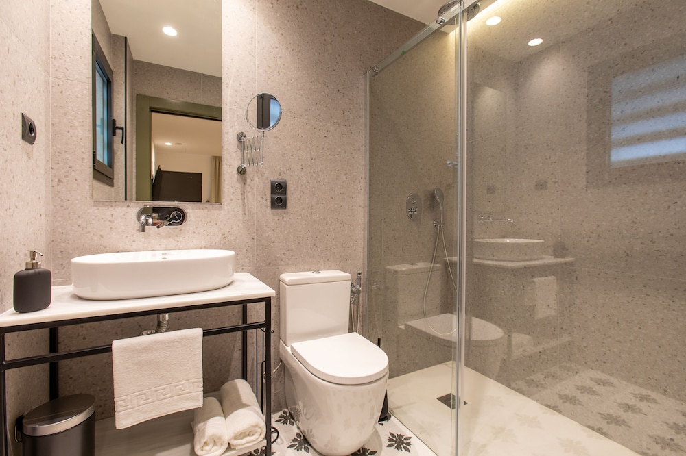 Boutique Rooms Playa Burriana 63/70