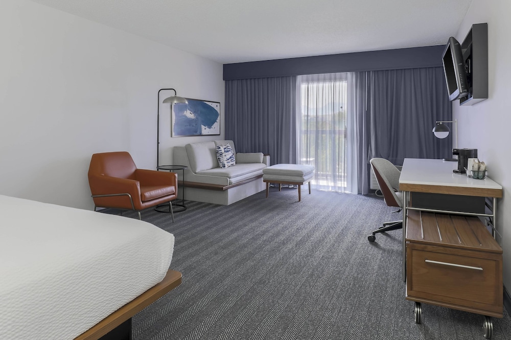 Courtyard by Marriott Boulder Broomfield 6/30