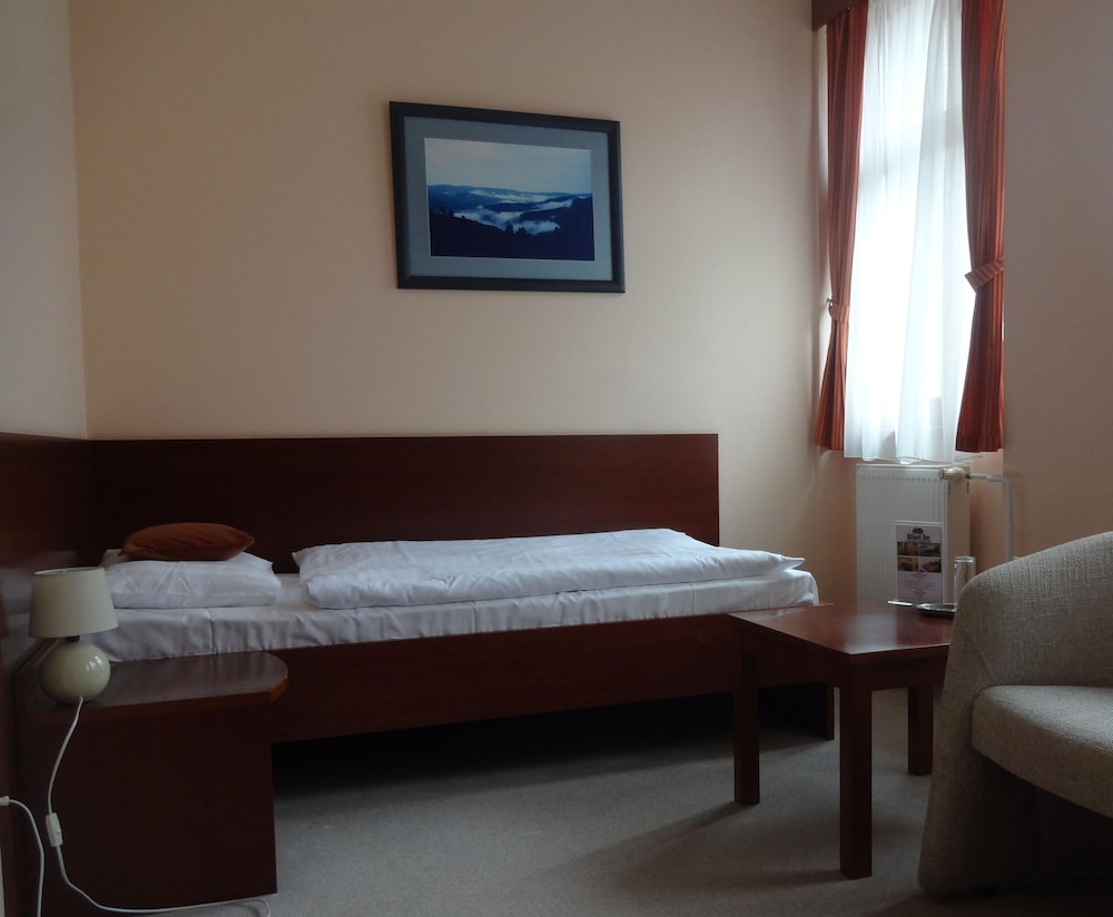 Hotel Podhradie 16/50