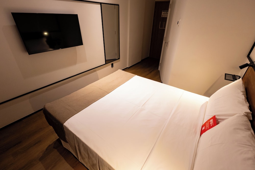Ibis Votuporanga 23/42