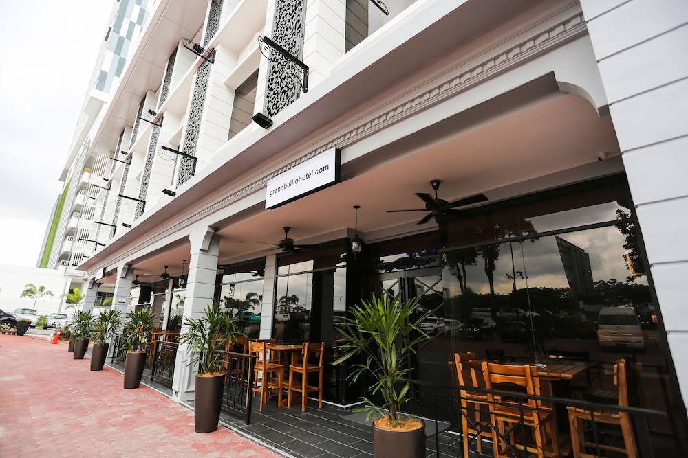 Hako Hotel JBCC 3/74