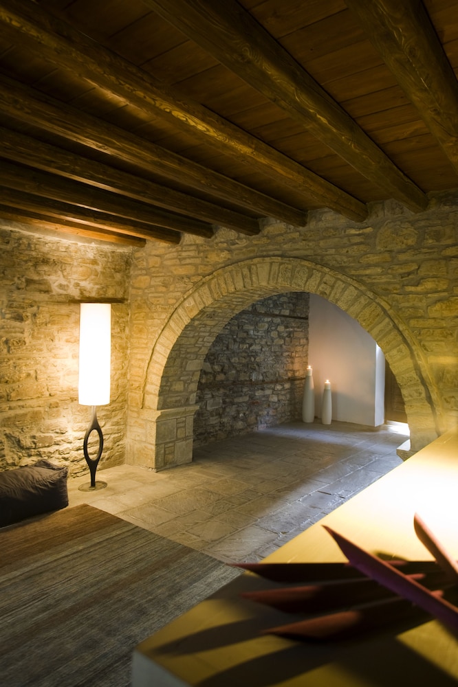 Kipi Suites 18/50