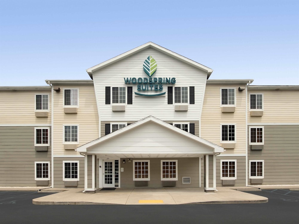 WoodSpring Suites Spartanburg - Duncan 1/43