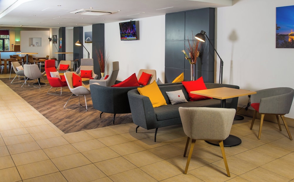 Holiday Inn Express Newport 26/47