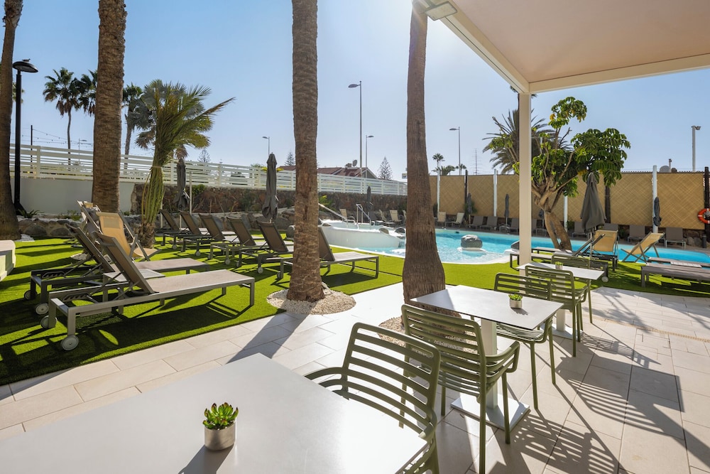 Hotel LIVVO Anamar Suites 52/65