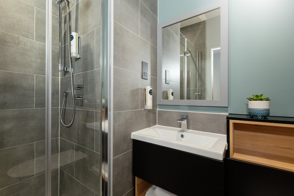 Holiday Inn - the niu, Loom Manchester North, an IHG Hotel 14/73