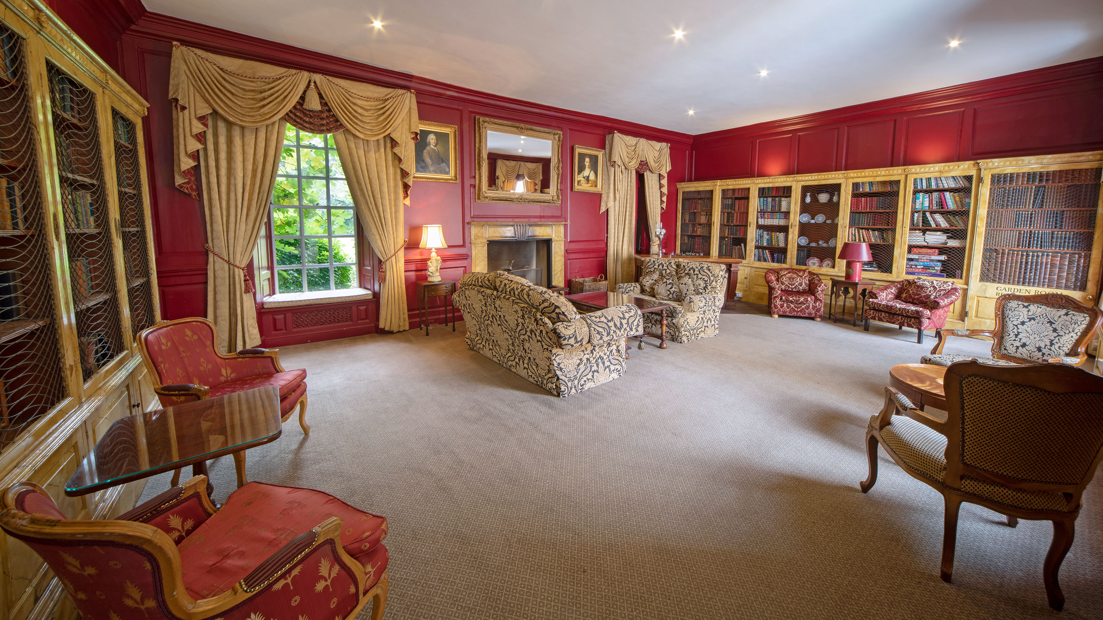 Hintlesham Hall 66/82
