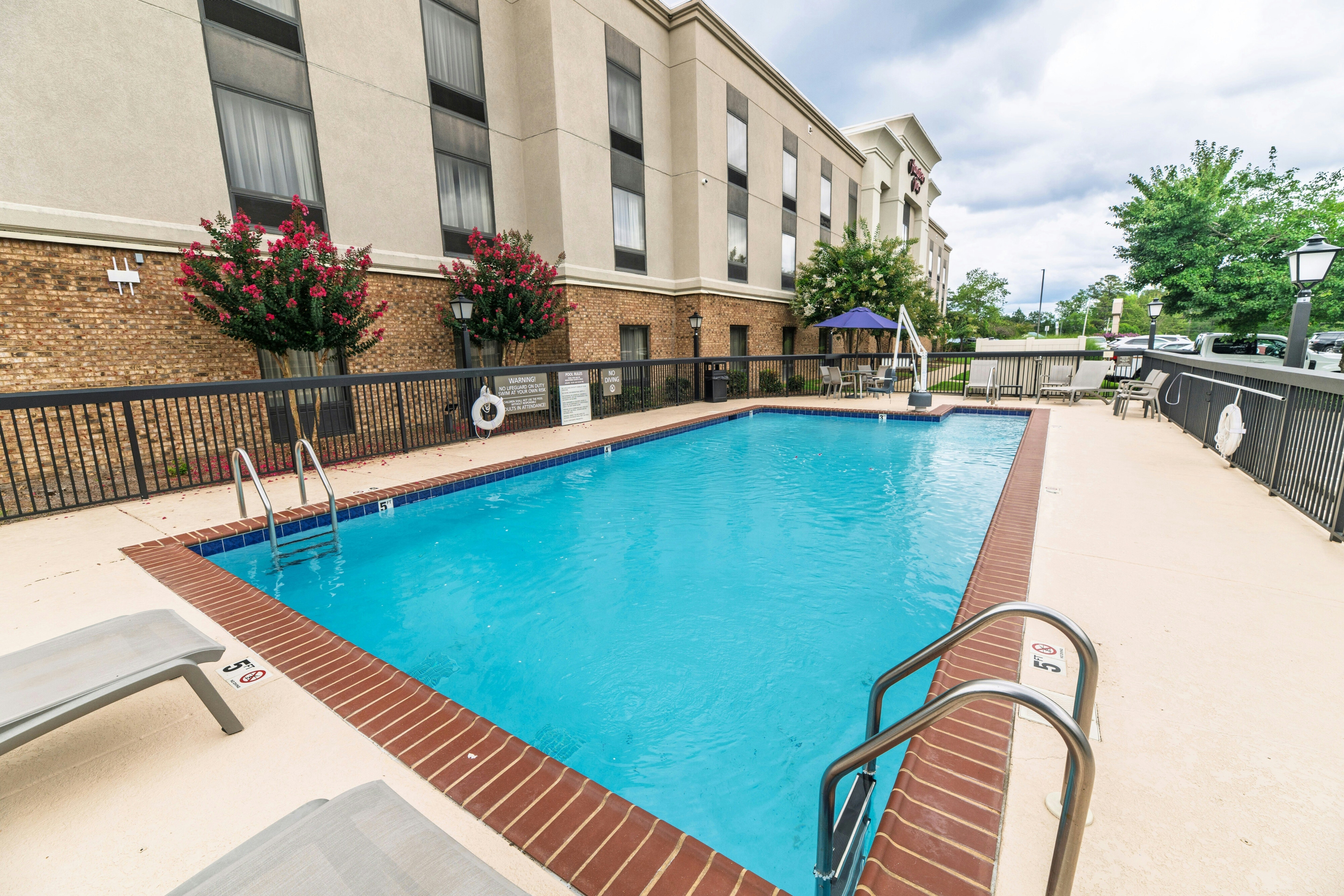 Hampton Inn Jasper 24/25
