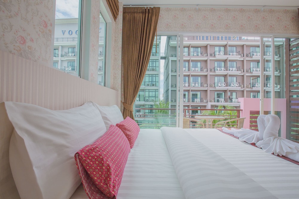 Jasmine House At Pattaya 7/17