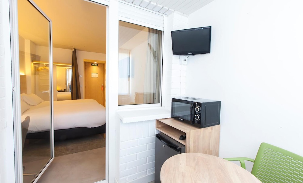 Hotel A Pamplona 28/32