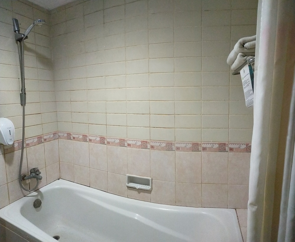 Hotel Sofia Juanda Surabaya 44/47