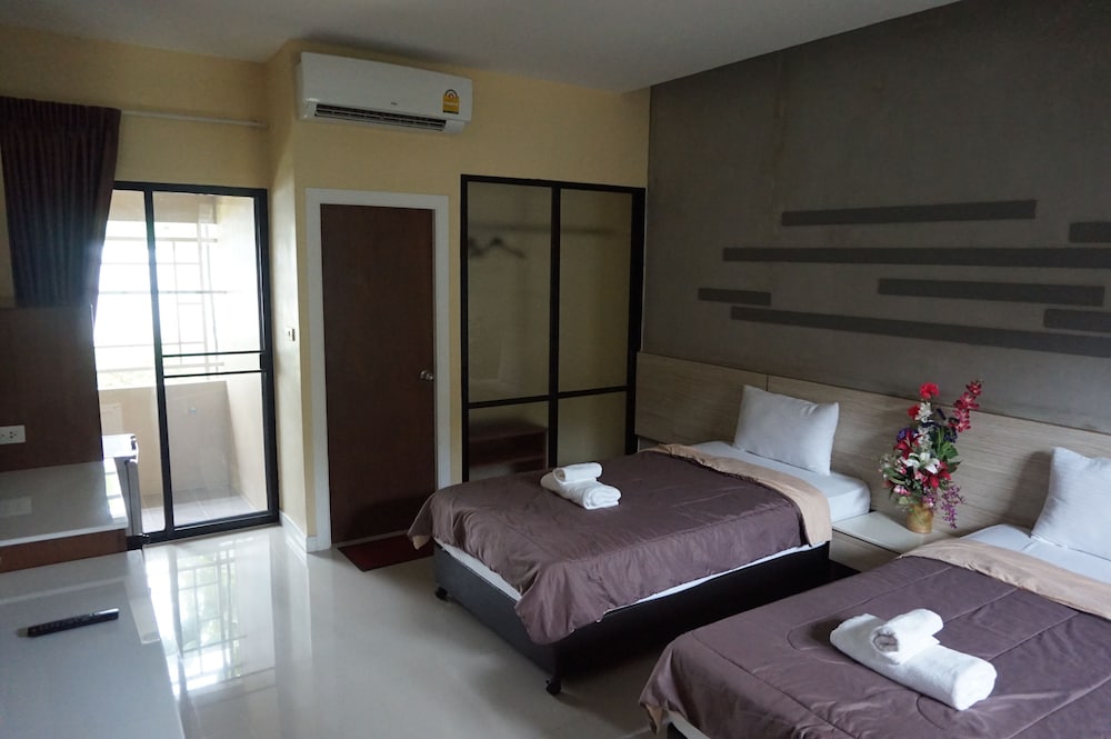 Mila Garden Hotel 15/34