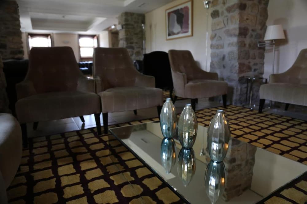 Inatel Linhares Da Beira 22/80