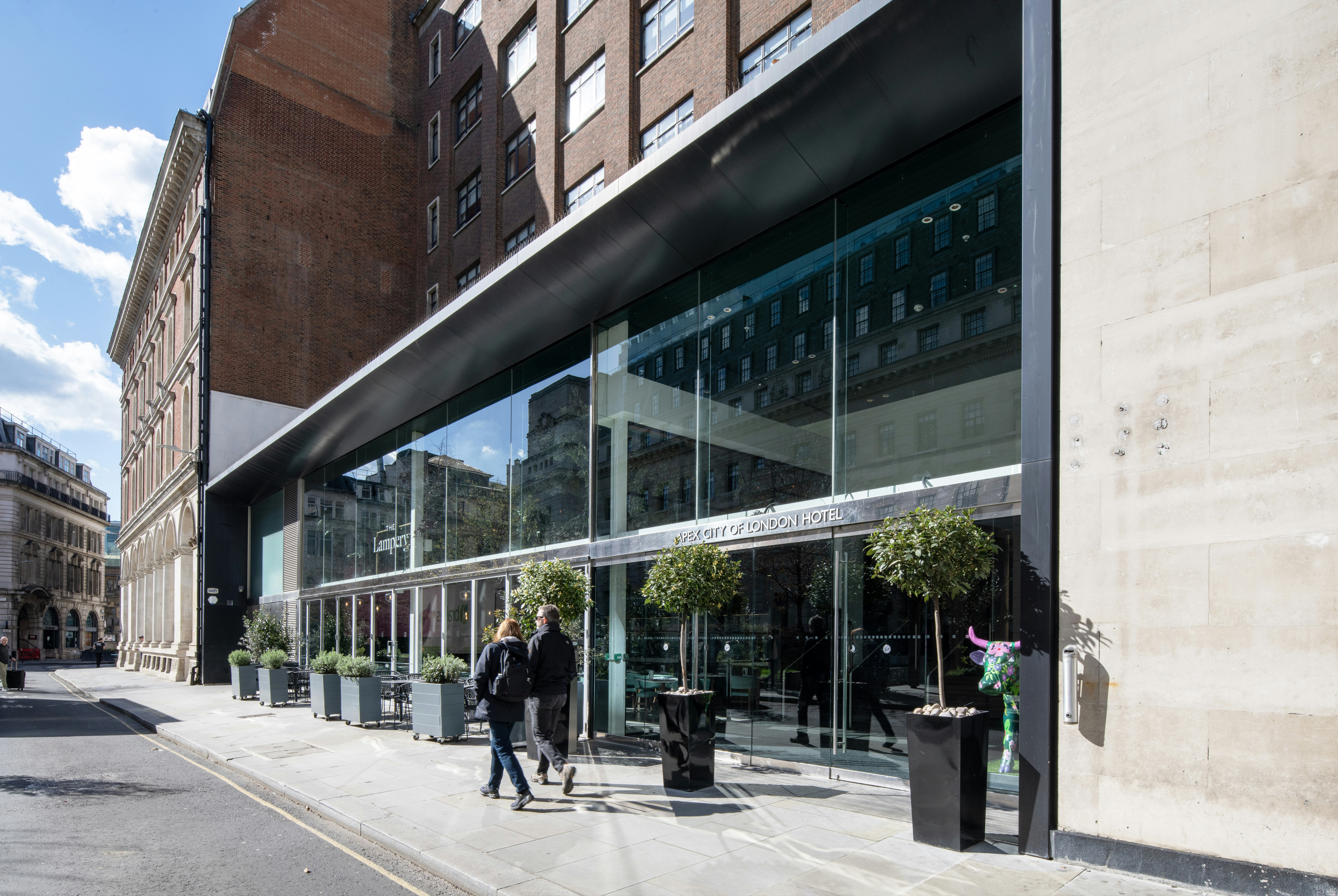 APEX CITY OF LONDON 52/55